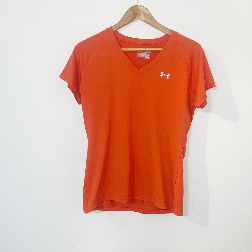 Under Armour Women's Orange V-Neck Short Sleeve Tee